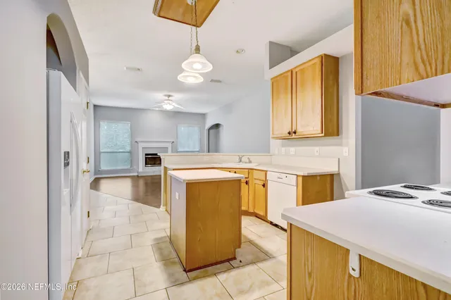 $2,525 | 4613 West Catbrier Court, Jacksonville, FL 32259