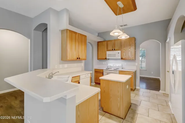 $2,525 | 4613 West Catbrier Court, Jacksonville, FL 32259