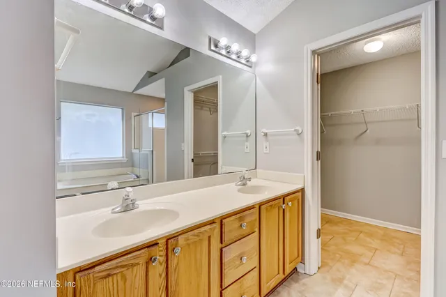 $2,525 | 4613 West Catbrier Court, Jacksonville, FL 32259