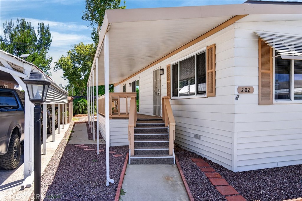 4000 Pierce, Unit 202 Riverside, CA 92505 - Photo 4 of 36