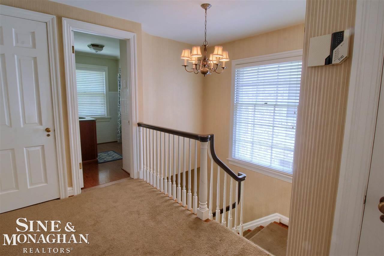 283 Merriweather Road Grosse Pointe Farms, MI 48236 - Photo 13 of 32