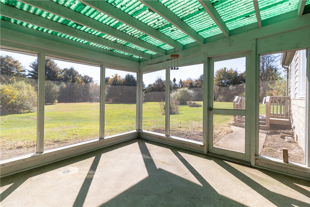 4060 Old Post Road Charlestown, RI 02813 - Photo 14 of 19