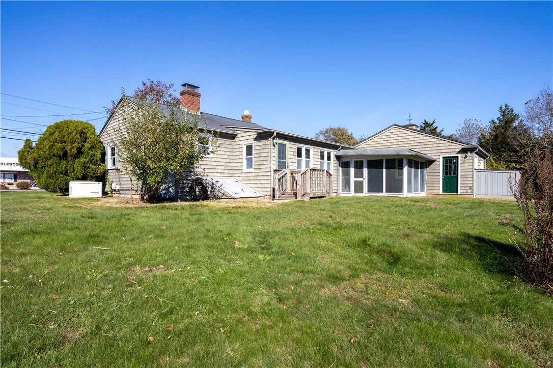 4060 Old Post Road Charlestown, RI 02813 - Photo 16 of 19