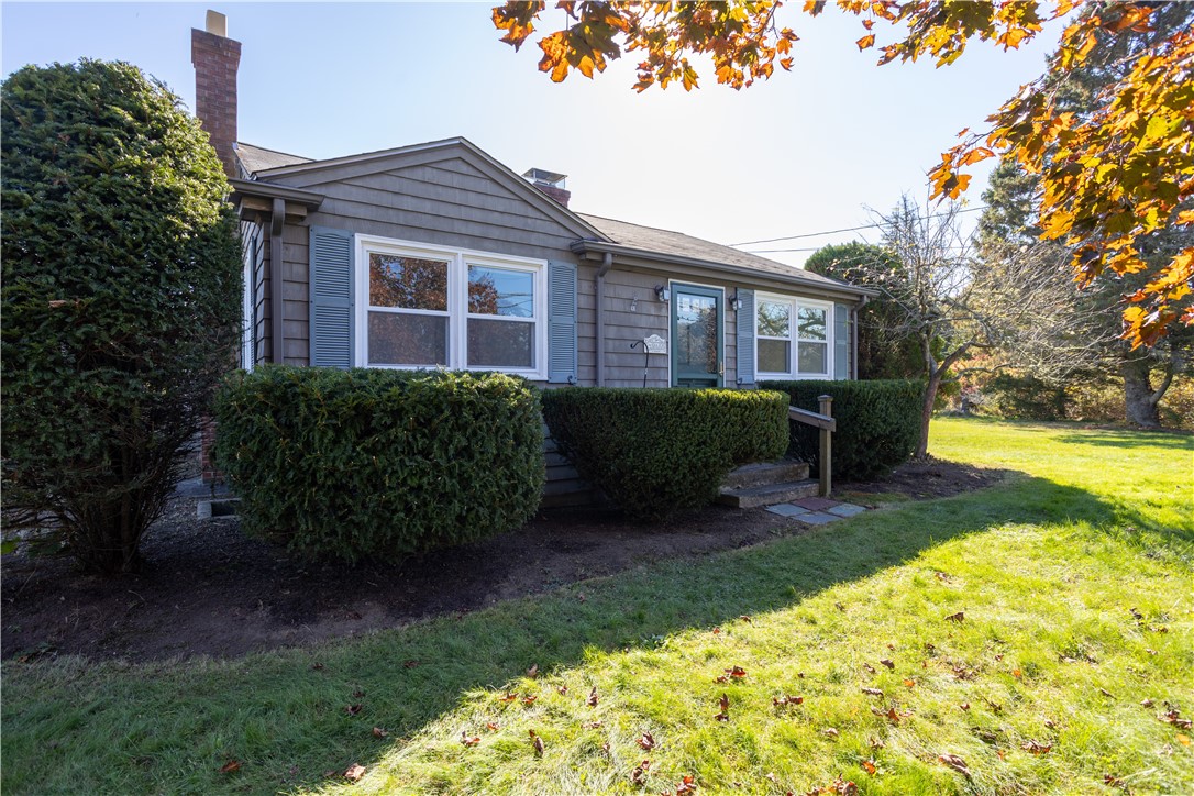 4060 Old Post Road Charlestown, RI 02813 - Photo 2 of 19