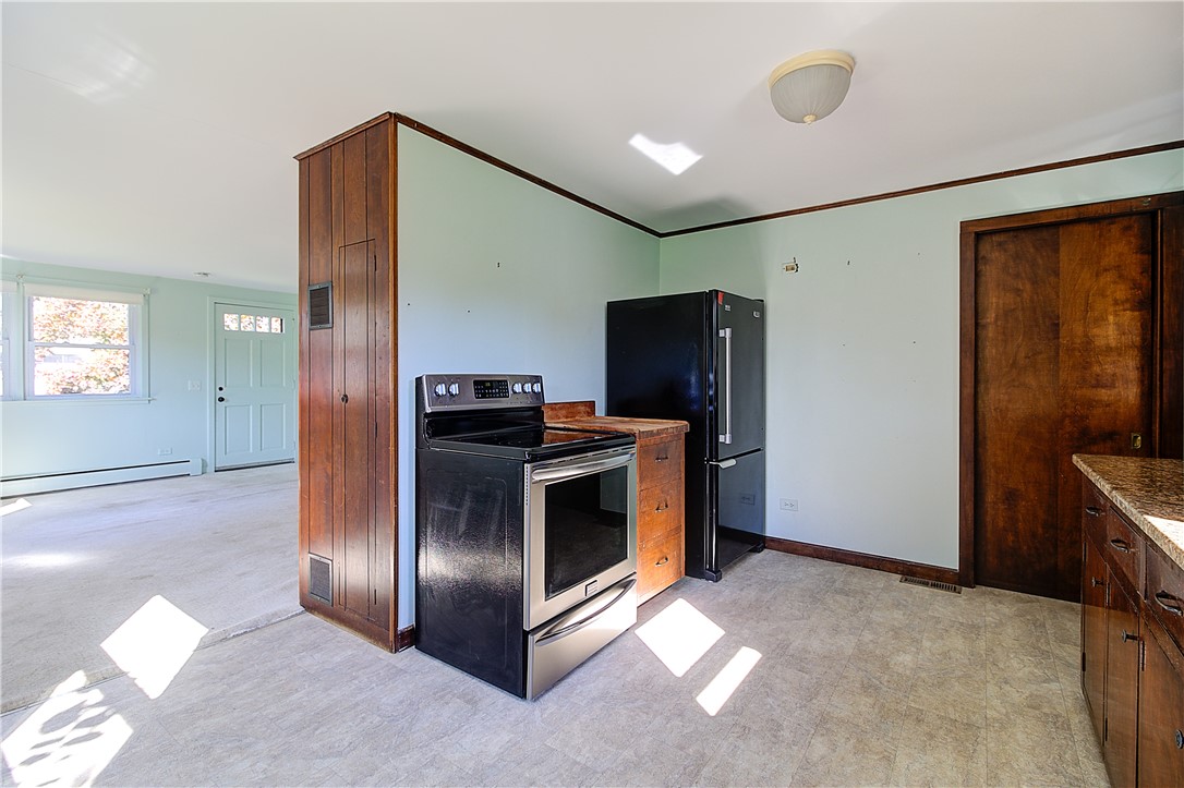 4060 Old Post Road Charlestown, RI 02813 - Photo 5 of 19