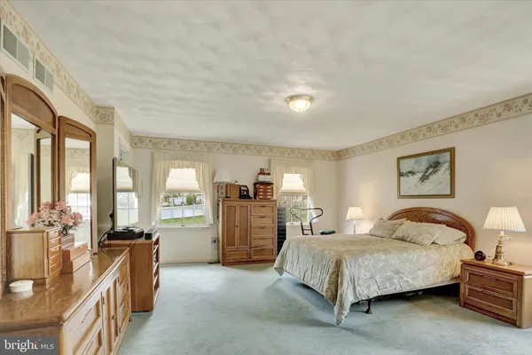 $464,900 | 1851 Bonnie Blue Lane, Middletown, PA 17057