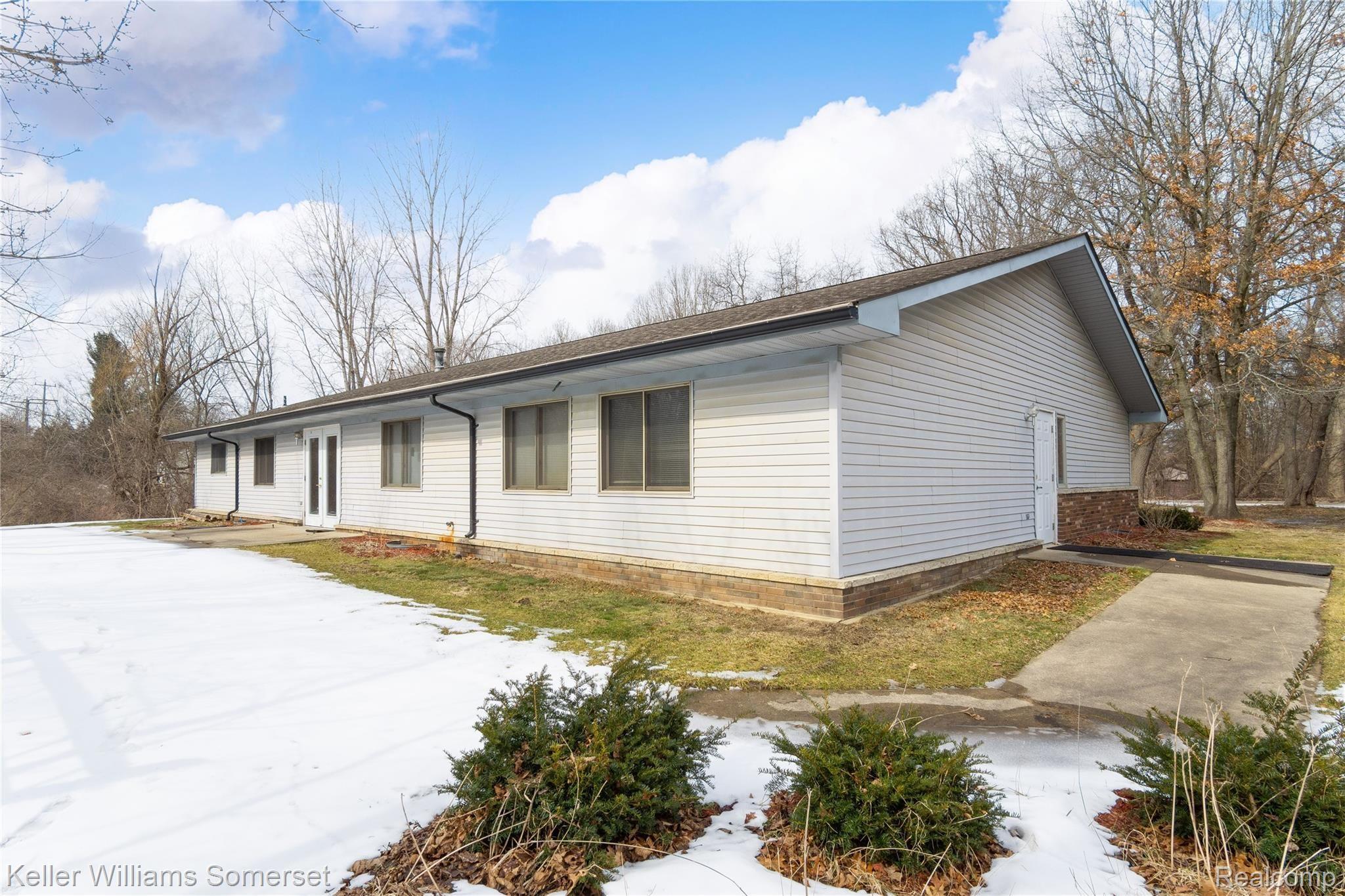 450 Brewer Road Leonard, MI 48367 - Photo 40 of 47 44.jpg