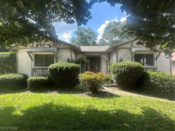 $269,900 | 6425 Woodmoor Avenue Northwest, Canton, OH 44718