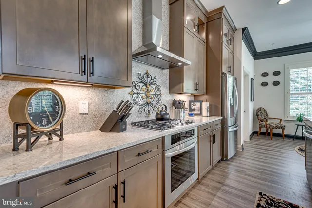 $2,100,000 | 927 Heatherfield Lane, Millersville, MD 21108