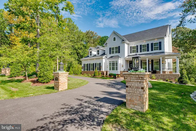 $2,100,000 | 927 Heatherfield Lane, Millersville, MD 21108