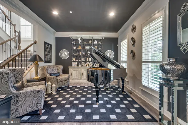 $2,100,000 | 927 Heatherfield Lane, Millersville, MD 21108