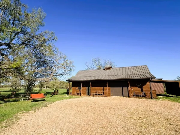 $1,250,000 | 10794 Farm To Market 2159, Calvert, TX 77837
