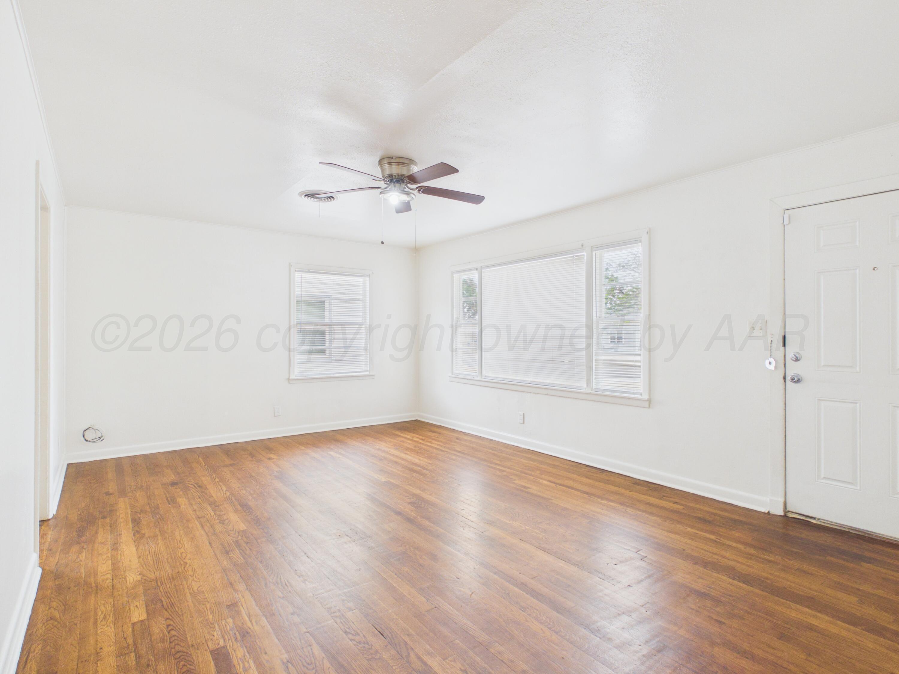 4308 South Jackson Street Amarillo, TX 79110 - Photo 5 of 27 CAM06442G6-PR0059-STILL005