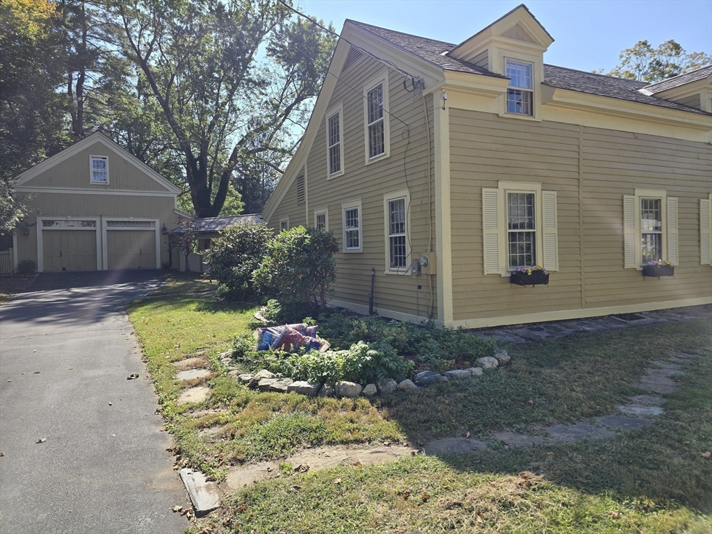 105 Church Street Ware, MA 01082 - Photo 3 of 41