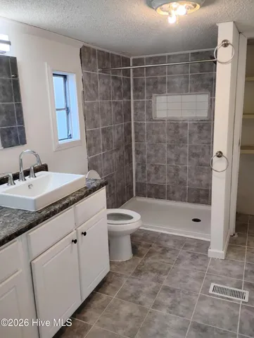 $175,000 | 104 Beaver Drive, Dudley, NC 28333