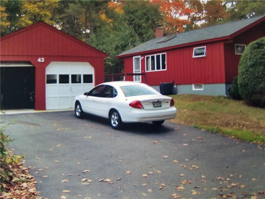 42 Brave Boat Harbor Road York, ME 03909 - Photo 1 of 32 Photo