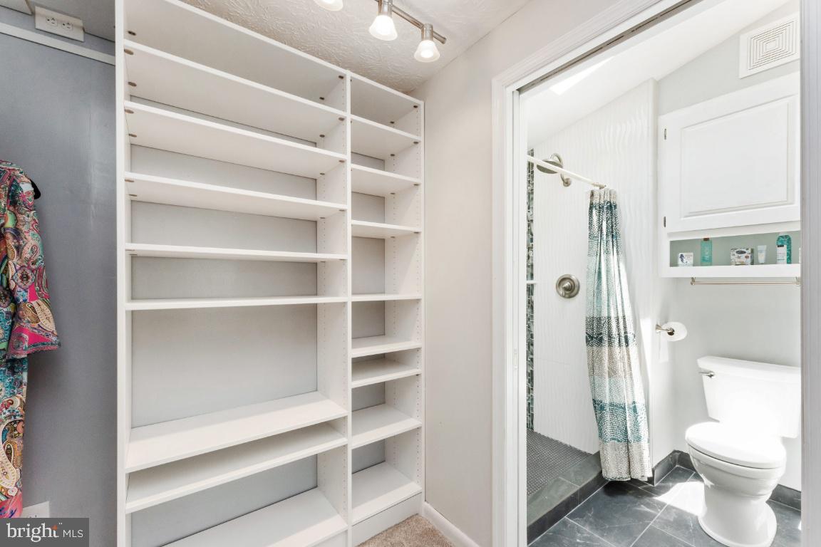 4533 Cub Run Road Chantilly, VA 20151 - Photo 25 of 41 Walk-in Closet towards Primary Bath