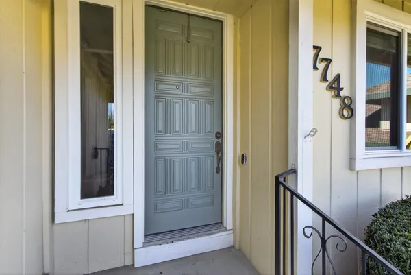 $700,000 | 7748 Juan Way, Fair Oaks, CA 95628