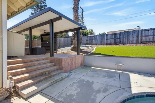 $700,000 | 7748 Juan Way, Fair Oaks, CA 95628
