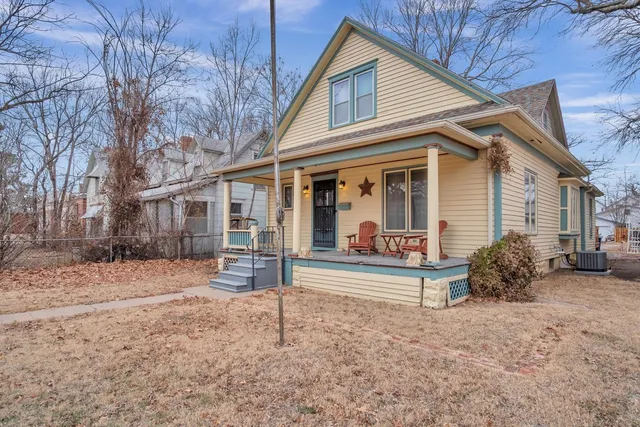 $74,500 | 322 East 1st Street, Newton, KS 67114