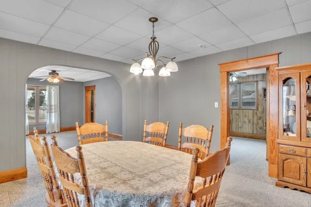 $74,500 | 322 East 1st Street, Newton, KS 67114