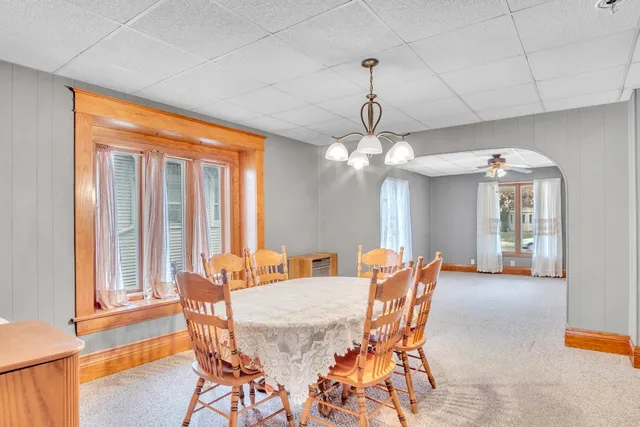 $74,500 | 322 East 1st Street, Newton, KS 67114