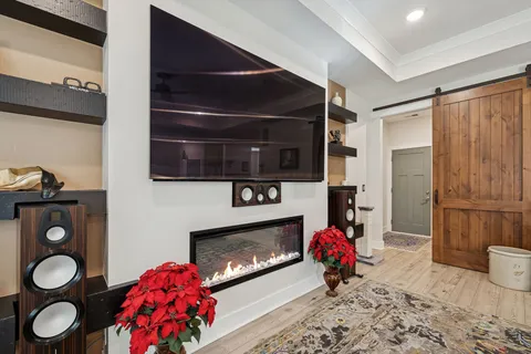 a view of a workspace with furniture