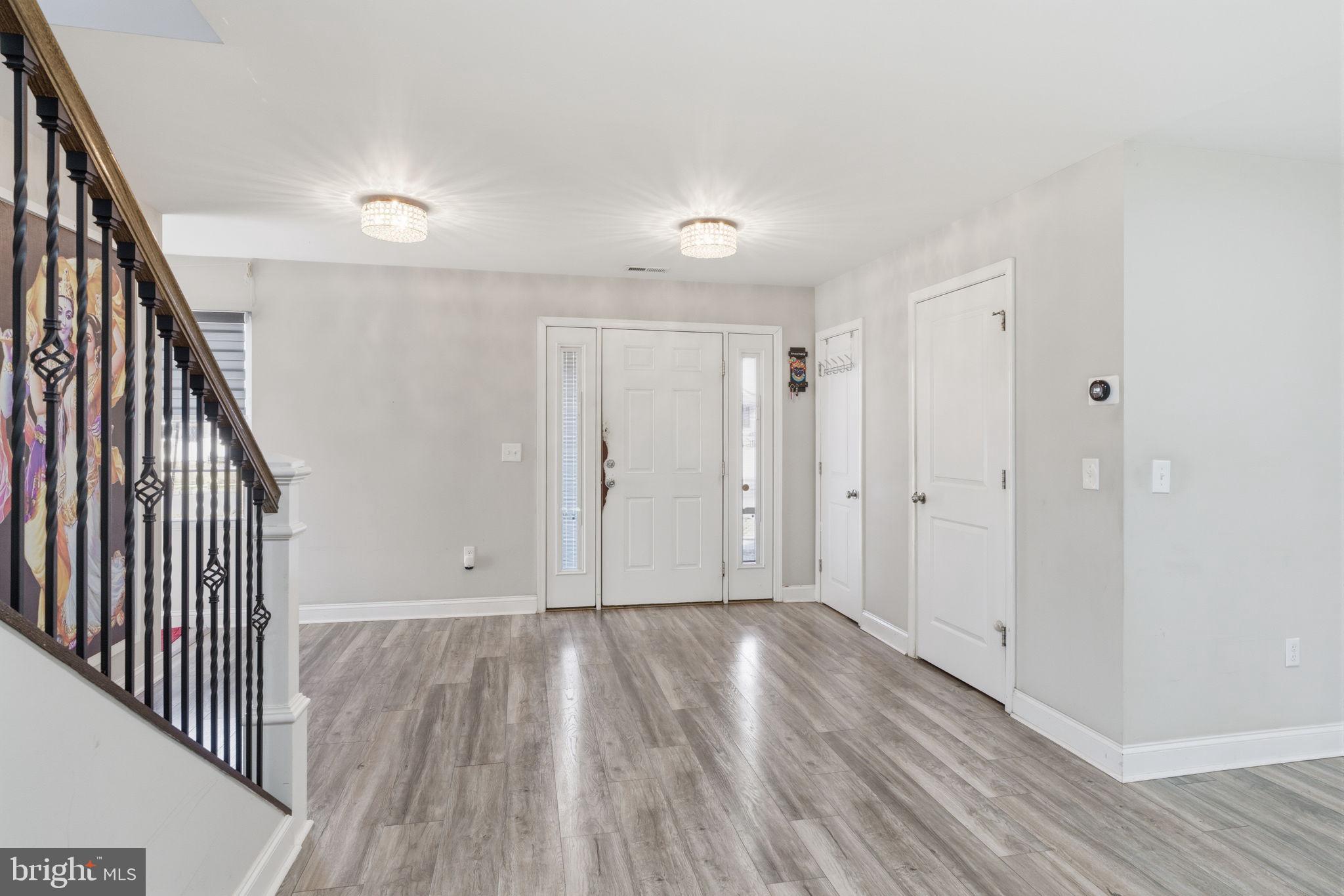 32 Rustleaf Lane Levittown, PA 19055 - Photo 5 of 19