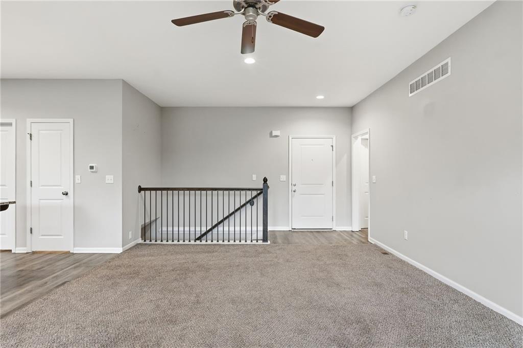 21803 Southcreek Road Peculiar, MO 64078 - Photo 5 of 54