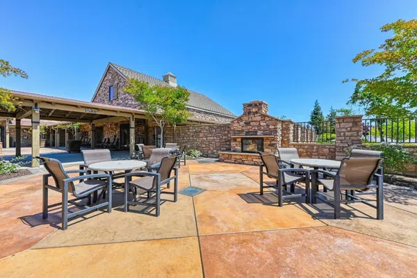 $785,000 | 848 Calico Drive, Rocklin, CA 95765