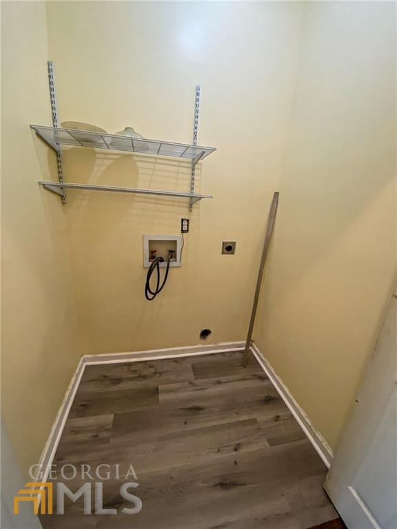 251 Holly Road Northwest Atlanta, GA 30314 - Photo 11 of 21 a view of utility room