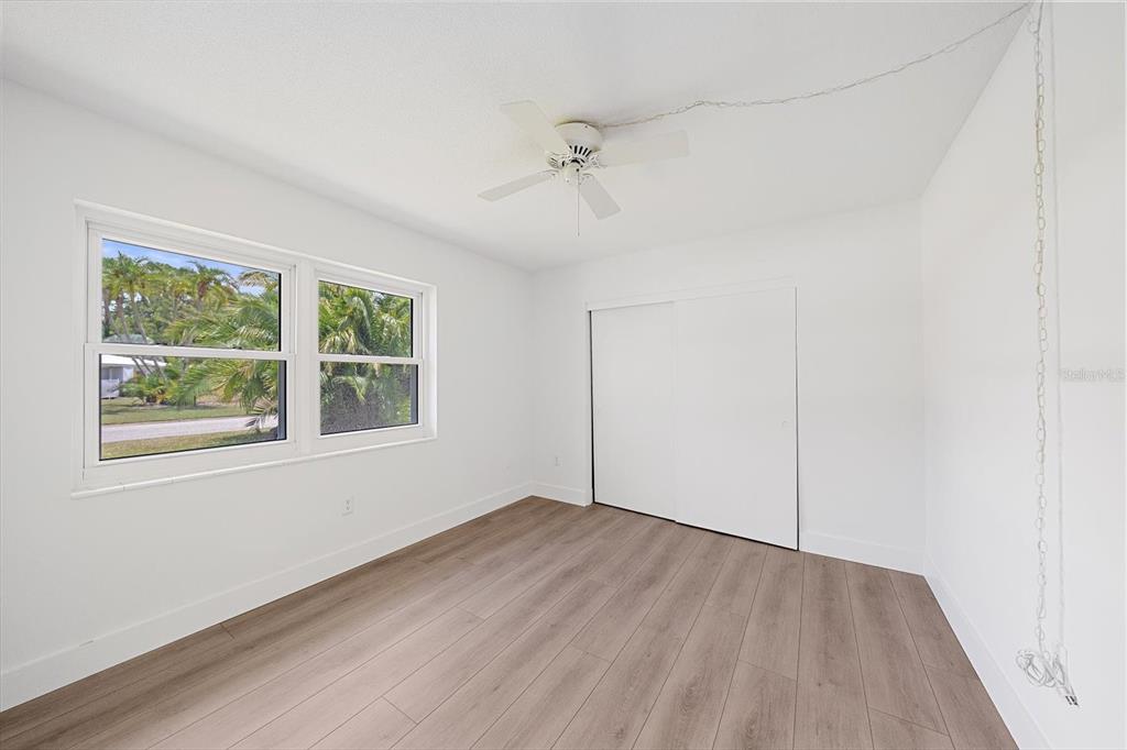 3818 Roxane Boulevard, Unit 157 Sarasota, FL 34235 - Photo 6 of 34