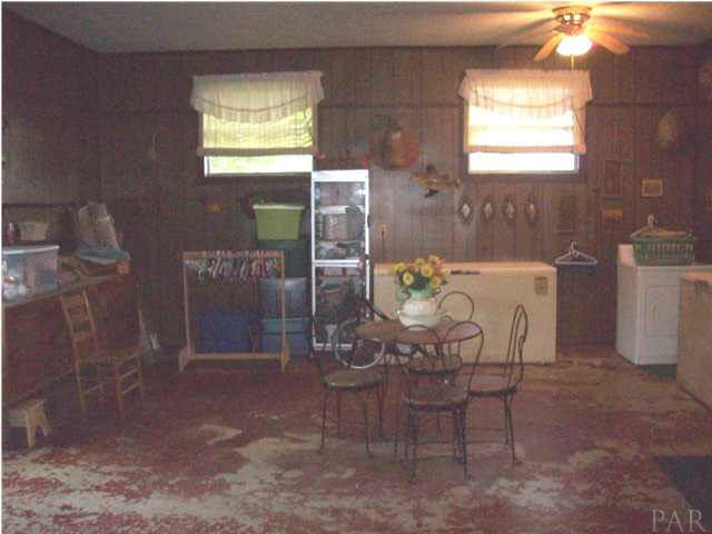 1106 Airport Road Atmore, AL 36502 - Photo 13 of 20