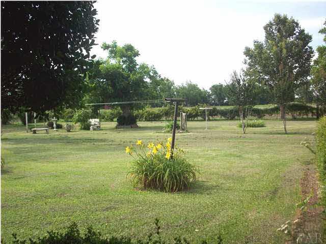 1106 Airport Road Atmore, AL 36502 - Photo 19 of 20