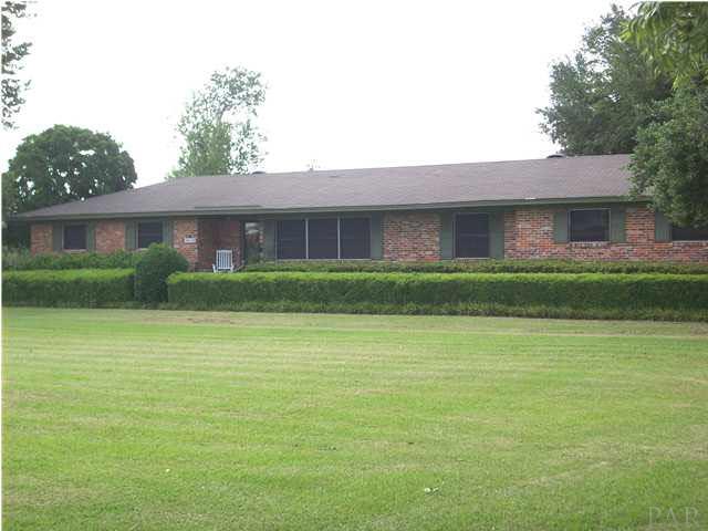 1106 Airport Road Atmore, AL 36502 - Photo 2 of 20