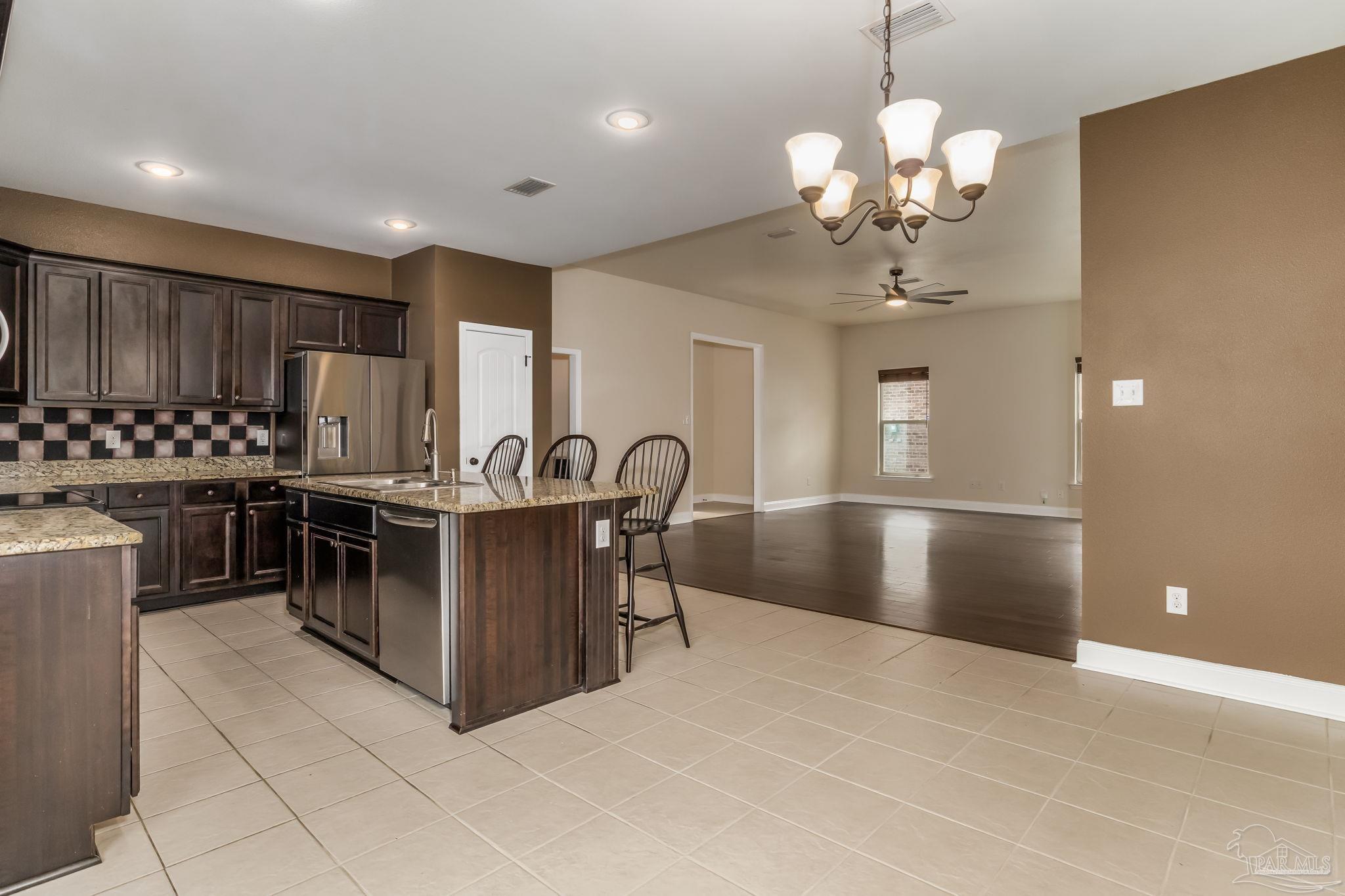 314 Topeka Road Pensacola, FL 32514 - Photo 12 of 36