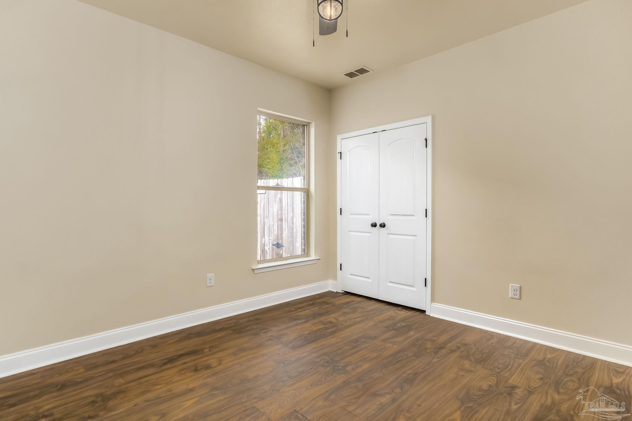 314 Topeka Road Pensacola, FL 32514 - Photo 15 of 36