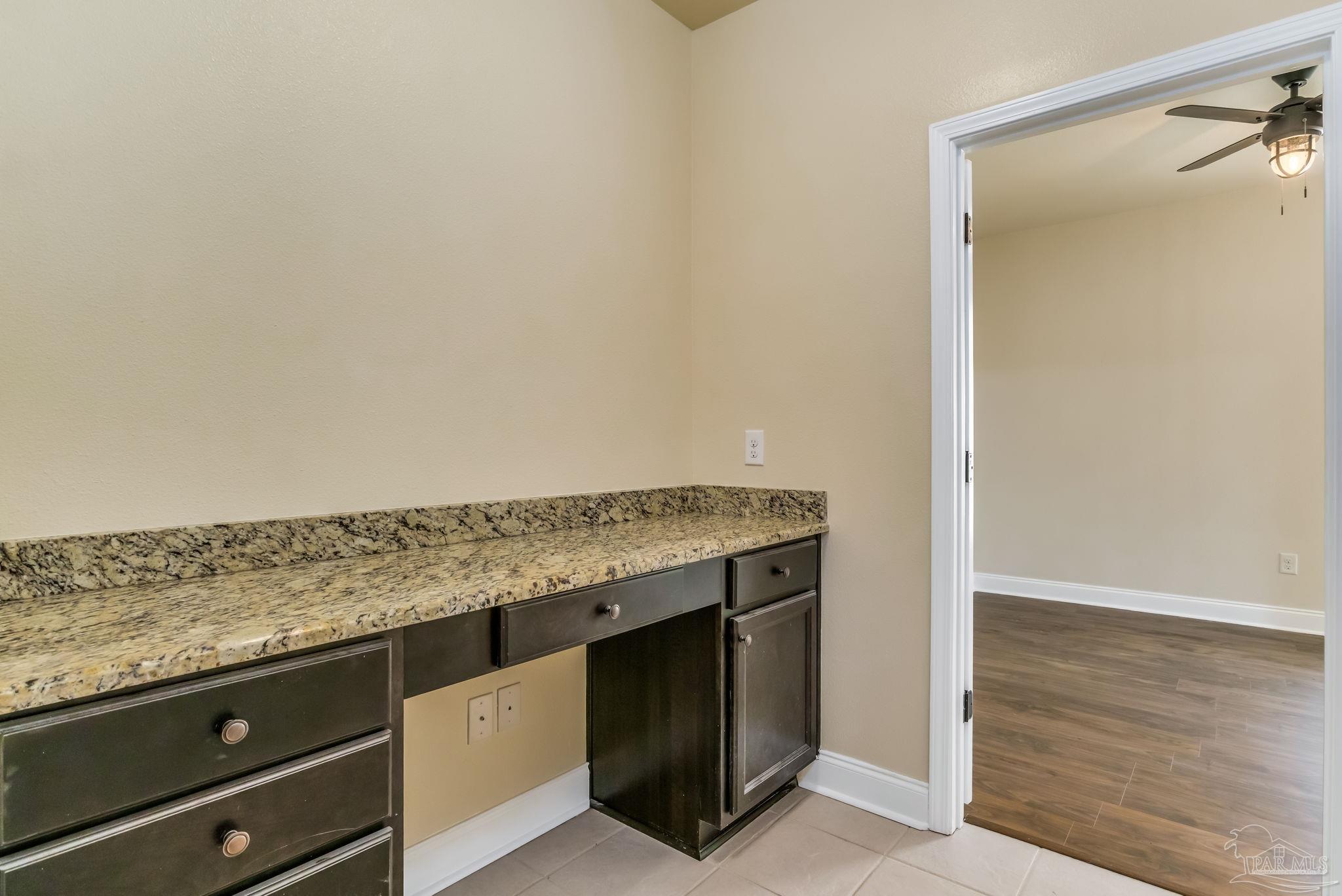 314 Topeka Road Pensacola, FL 32514 - Photo 17 of 36