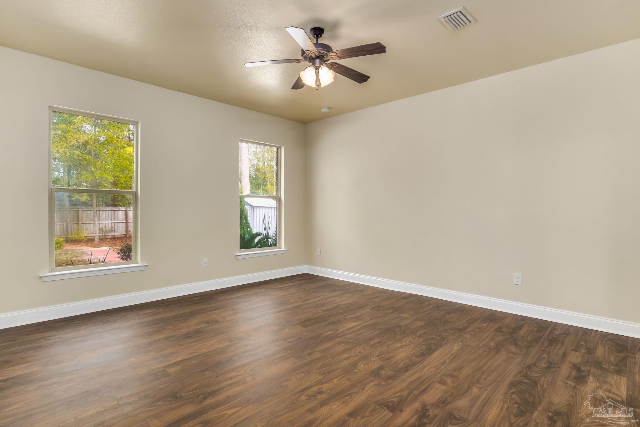 314 Topeka Road Pensacola, FL 32514 - Photo 23 of 36