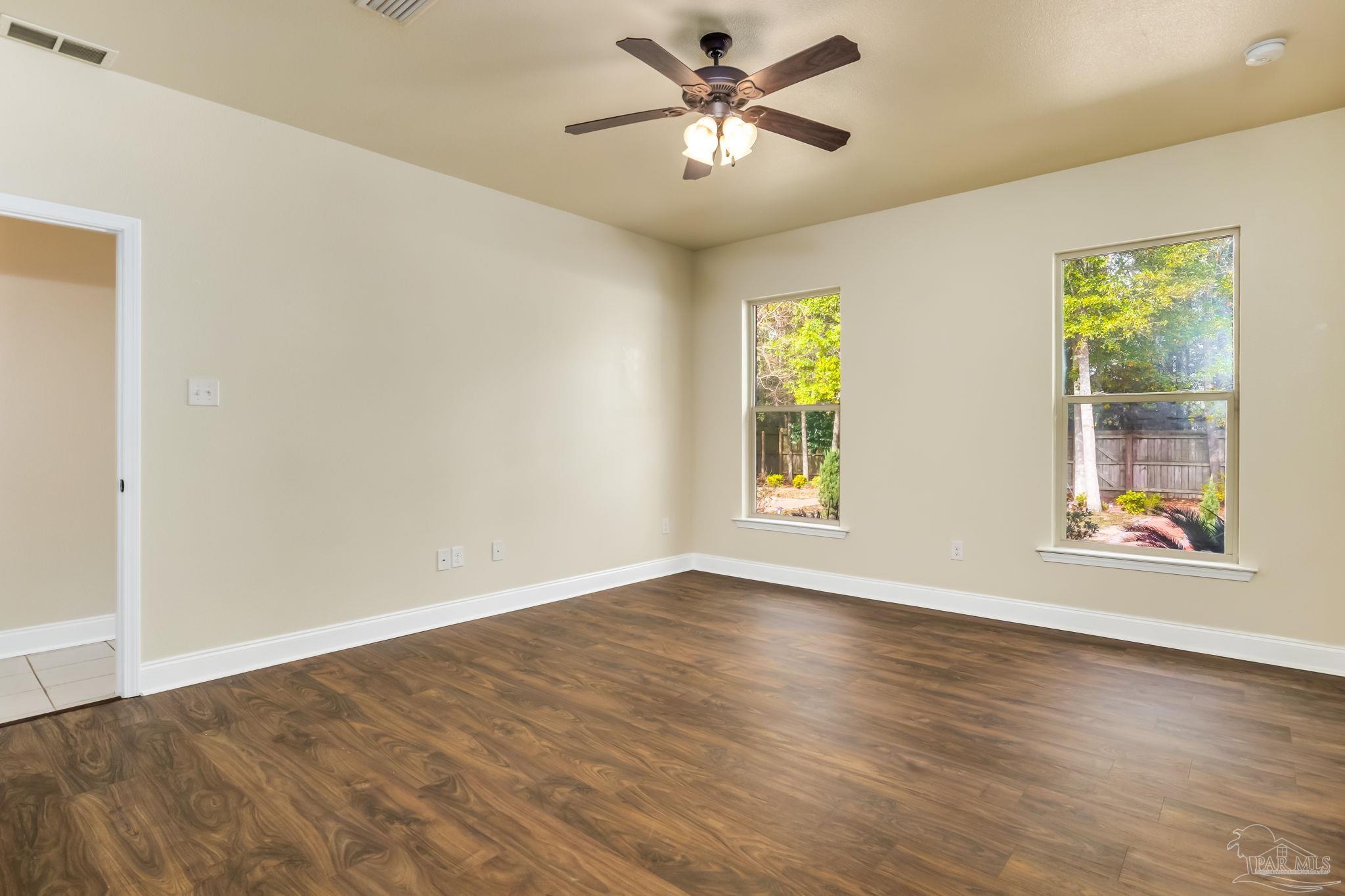 314 Topeka Road Pensacola, FL 32514 - Photo 24 of 36