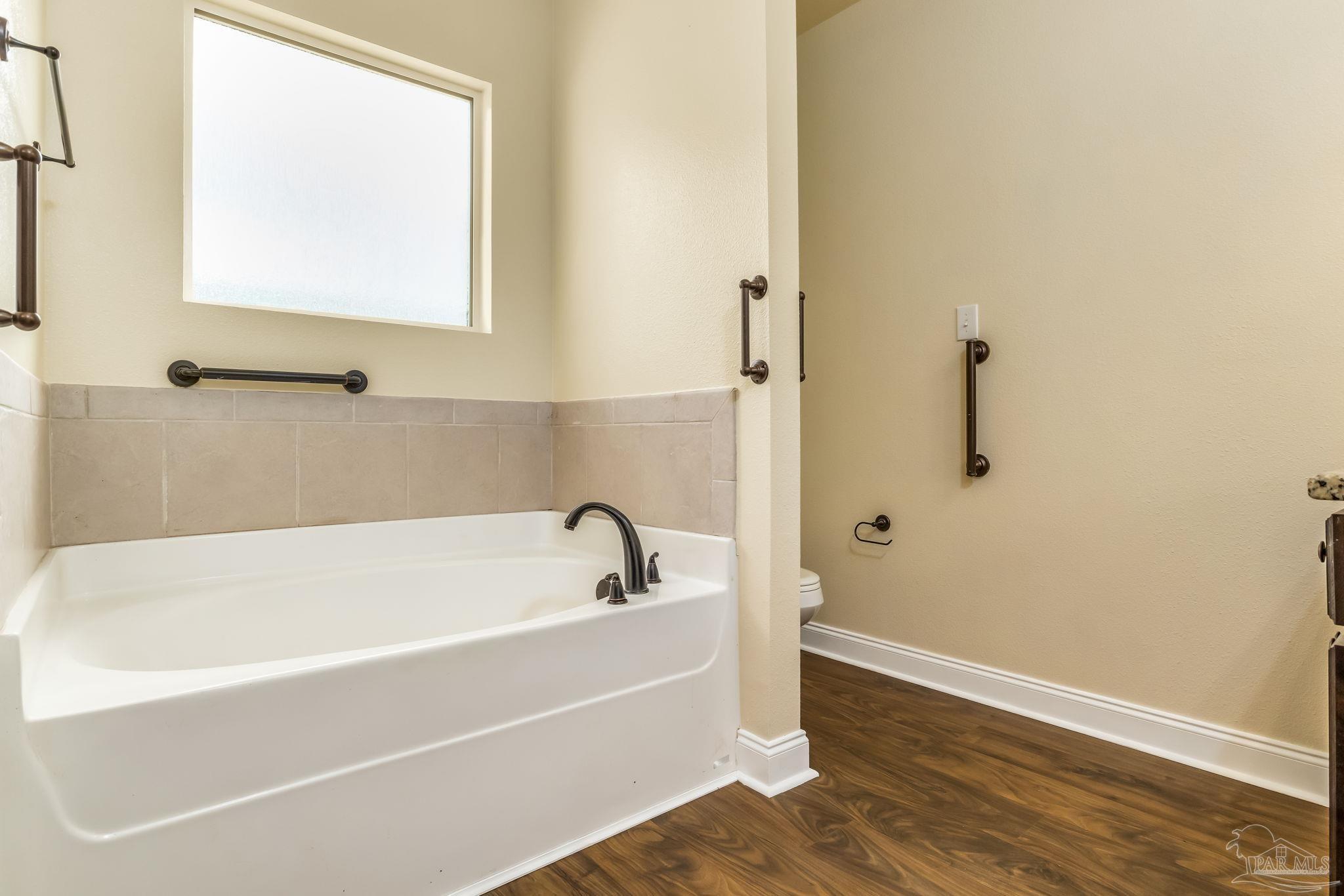 314 Topeka Road Pensacola, FL 32514 - Photo 27 of 36