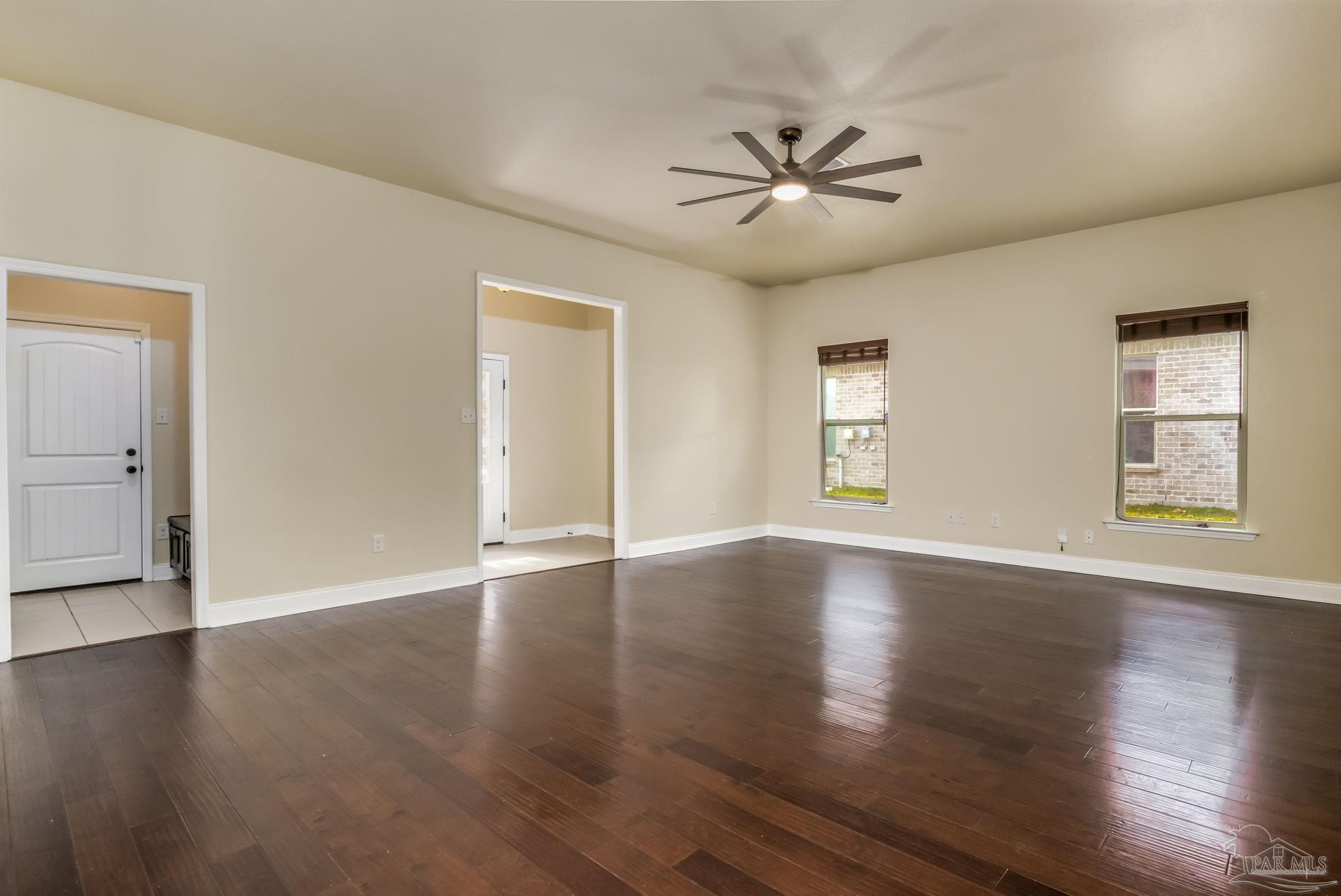 314 Topeka Road Pensacola, FL 32514 - Photo 5 of 36