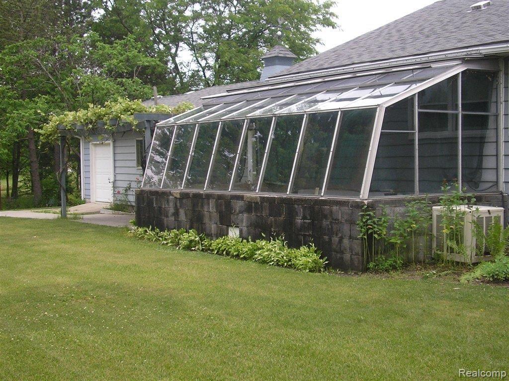 5841 Newman Road St. Clair, MI 48079 - Photo 6 of 13 P6180028.JPG