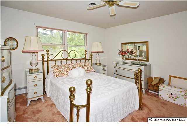 31 Fairfield Road Toms River, NJ 08757 - Photo 14 of 18 Additional Photo