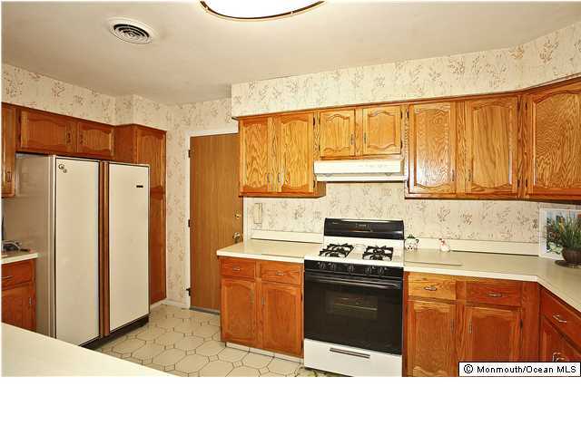 31 Fairfield Road Toms River, NJ 08757 - Photo 8 of 18 Additional Photo
