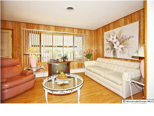 31 Fairfield Road Toms River, NJ 08757 - Photo 10 of 18 Additional Photo