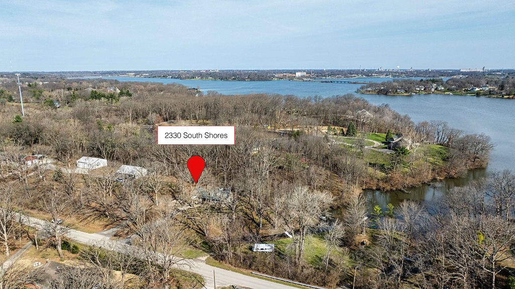 2330 South Shores Drive Decatur, IL 62521 - Photo 40 of 42 Gallery Image 40