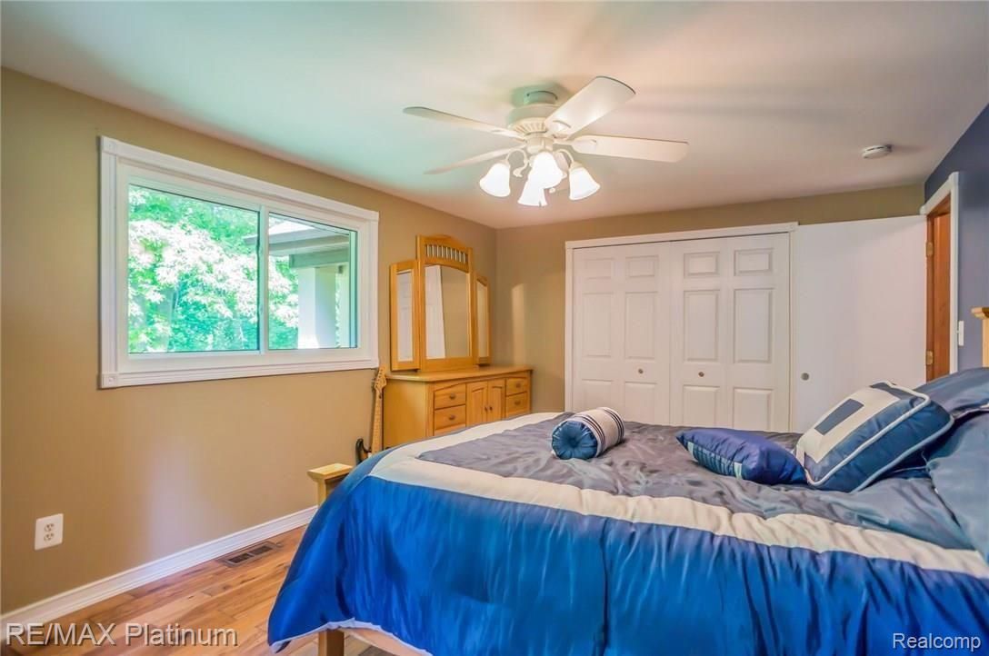 3788 Chase Lake Road Howell, MI 48855 - Photo 23 of 31 23.jpg