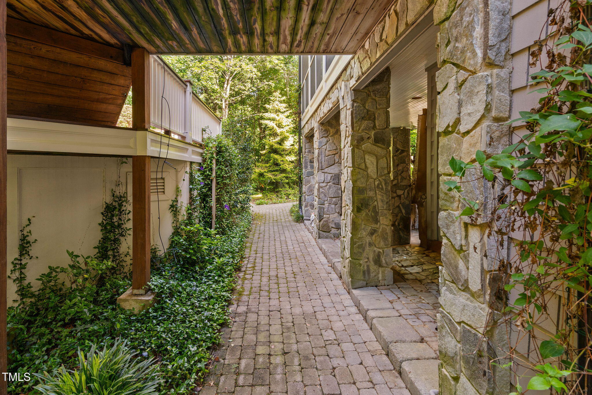 10405 Veasey Mill Road Raleigh, NC 27615 - Photo 75 of 94 75-web-or-mls-10405-veasey-mill-rd