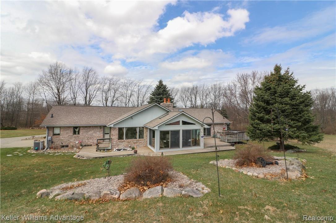 5210 Fenton Road Fenton, MI 48430 - Photo 51 of 67 IMG_0086.jpg